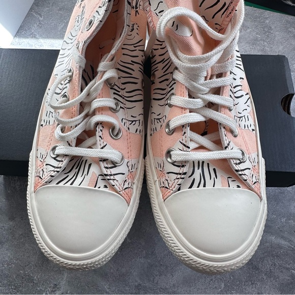 Converse Tiger Hi-Tops EUR 42 Women’s 10.5 NIB New Sneakers Pink Coral - Picture 5 of 12